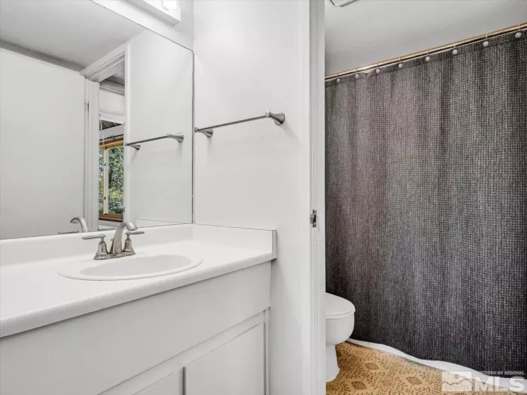 555 Tahoe Keys, South Lake Tahoe, California 96150, 2 Bedrooms Bedrooms, ,2 BathroomsBathrooms,Residential,Residential,Tahoe Keys,250005112