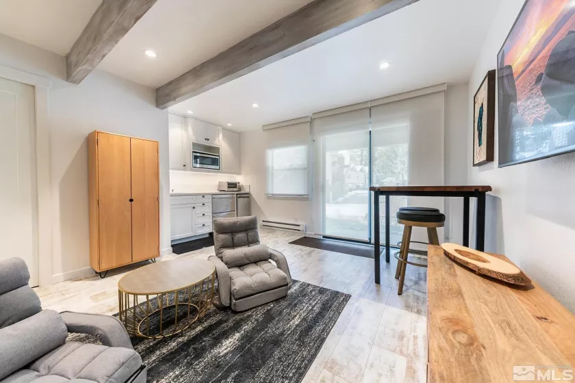 989 Tahoe, Incline Village, Nevada 89451, 3 Bedrooms Bedrooms, ,2 BathroomsBathrooms,Residential,Residential,Tahoe,250005115