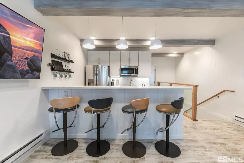 989 Tahoe, Incline Village, Nevada 89451, 3 Bedrooms Bedrooms, ,2 BathroomsBathrooms,Residential,Residential,Tahoe,250005115