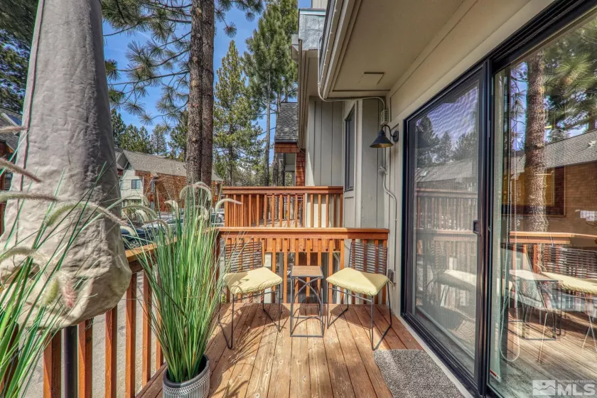 989 Tahoe, Incline Village, Nevada 89451, 3 Bedrooms Bedrooms, ,2 BathroomsBathrooms,Residential,Residential,Tahoe,250005115