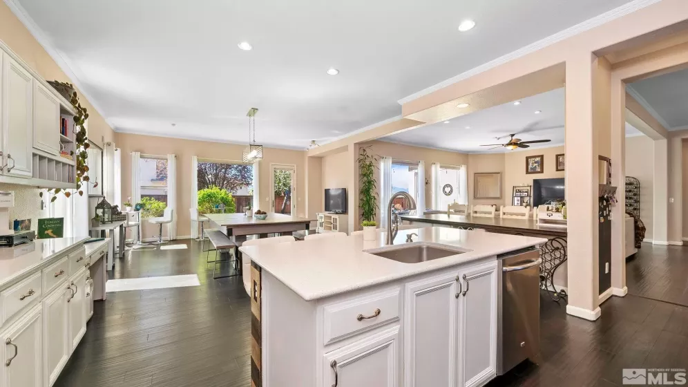 2485 Firenze, Sparks, Nevada 89434, 4 Bedrooms Bedrooms, ,4 BathroomsBathrooms,Residential,Residential,Firenze,250005258