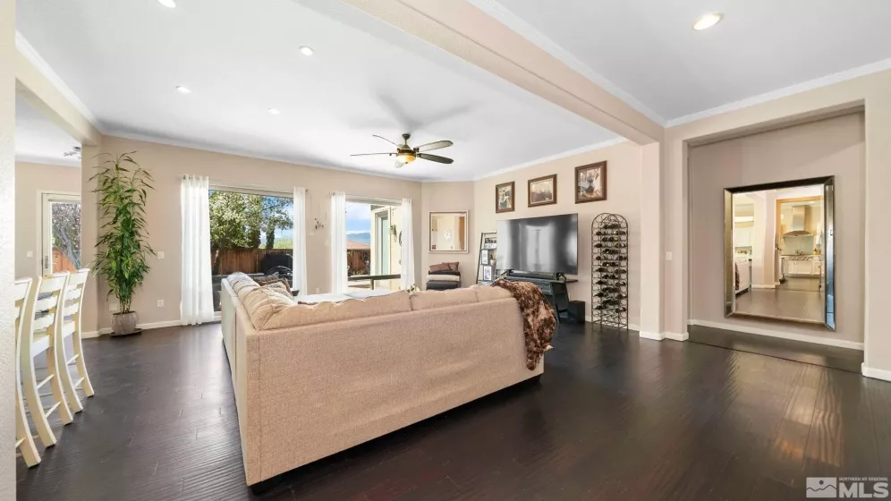 2485 Firenze, Sparks, Nevada 89434, 4 Bedrooms Bedrooms, ,4 BathroomsBathrooms,Residential,Residential,Firenze,250005258