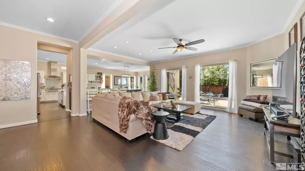 2485 Firenze, Sparks, Nevada 89434, 4 Bedrooms Bedrooms, ,4 BathroomsBathrooms,Residential,Residential,Firenze,250005258