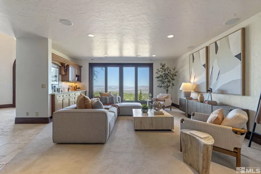 115 Jeffrey, Reno, Nevada 89511, 4 Bedrooms Bedrooms, ,4 BathroomsBathrooms,Residential,Residential,Jeffrey,250005108