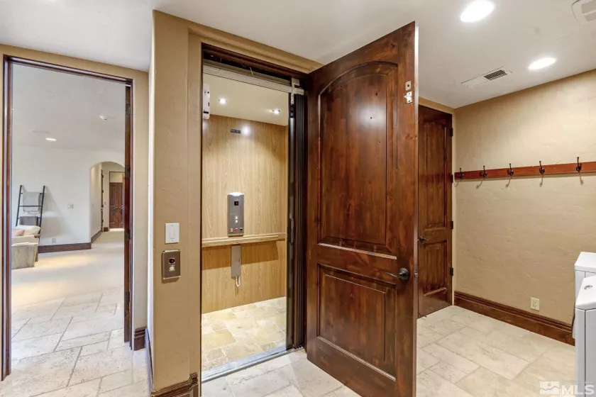 115 Jeffrey, Reno, Nevada 89511, 4 Bedrooms Bedrooms, ,4 BathroomsBathrooms,Residential,Residential,Jeffrey,250005108