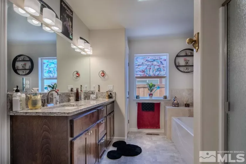 1117 Dixie, Fernley, Nevada 89408, 3 Bedrooms Bedrooms, ,2 BathroomsBathrooms,Residential,Residential,Dixie,250005104