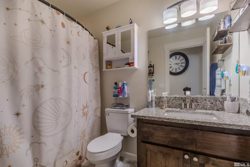 1117 Dixie, Fernley, Nevada 89408, 3 Bedrooms Bedrooms, ,2 BathroomsBathrooms,Residential,Residential,Dixie,250005104