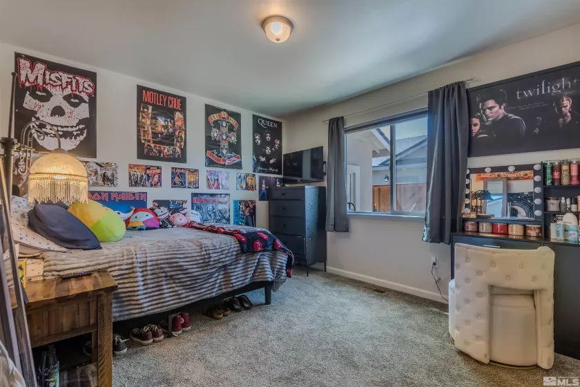 1117 Dixie, Fernley, Nevada 89408, 3 Bedrooms Bedrooms, ,2 BathroomsBathrooms,Residential,Residential,Dixie,250005104