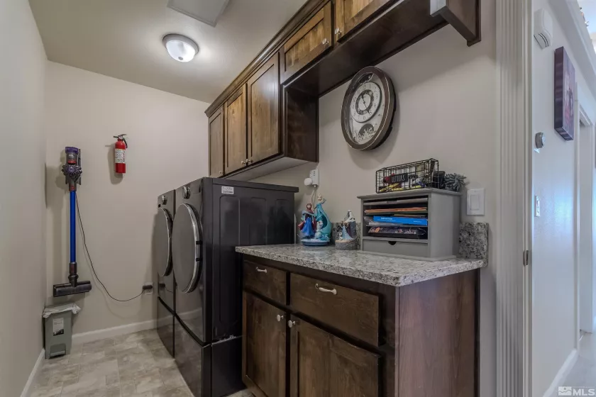 1117 Dixie, Fernley, Nevada 89408, 3 Bedrooms Bedrooms, ,2 BathroomsBathrooms,Residential,Residential,Dixie,250005104