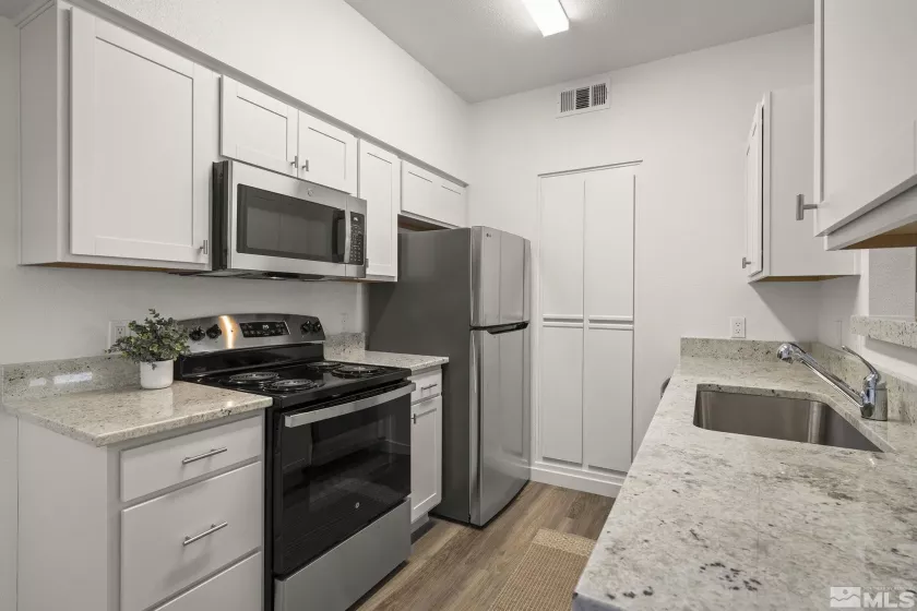 6850 Sharlands, Reno, Nevada 89523, 1 Bedroom Bedrooms, ,1 BathroomBathrooms,Residential,Residential,Sharlands,250005085