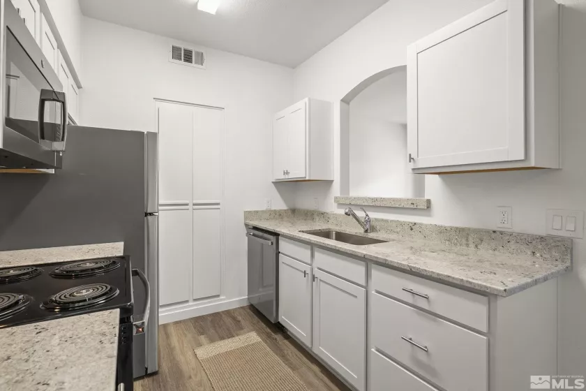 6850 Sharlands, Reno, Nevada 89523, 1 Bedroom Bedrooms, ,1 BathroomBathrooms,Residential,Residential,Sharlands,250005085