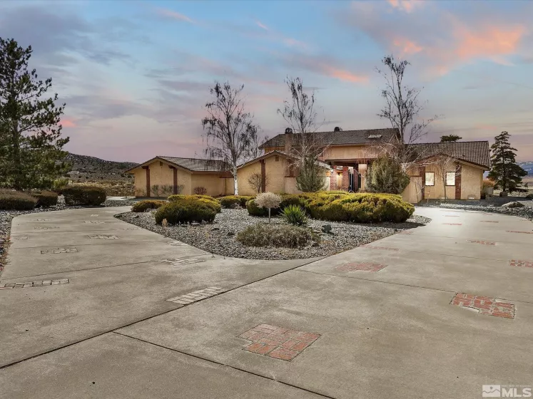 1275 Antelope Valley, Reno, Nevada 89508, 6 Bedrooms Bedrooms, ,6 BathroomsBathrooms,Residential,Residential,Antelope Valley,240001883