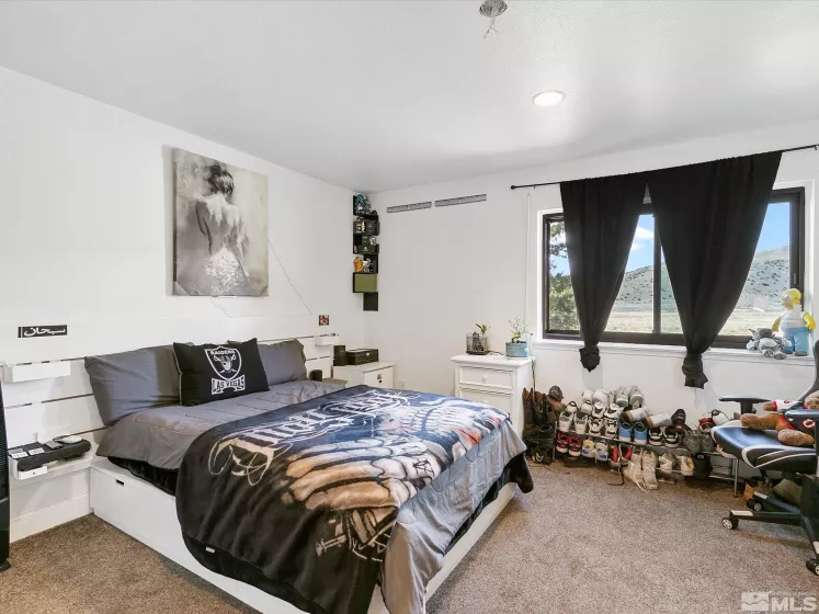 1275 Antelope Valley, Reno, Nevada 89508, 6 Bedrooms Bedrooms, ,6 BathroomsBathrooms,Residential,Residential,Antelope Valley,240001883