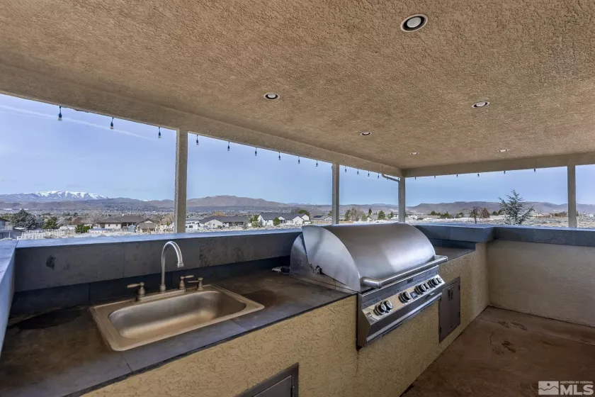 7777 Rustler, Sparks, Nevada 89436, 6 Bedrooms Bedrooms, ,4 BathroomsBathrooms,Residential,Residential,Rustler,250004982