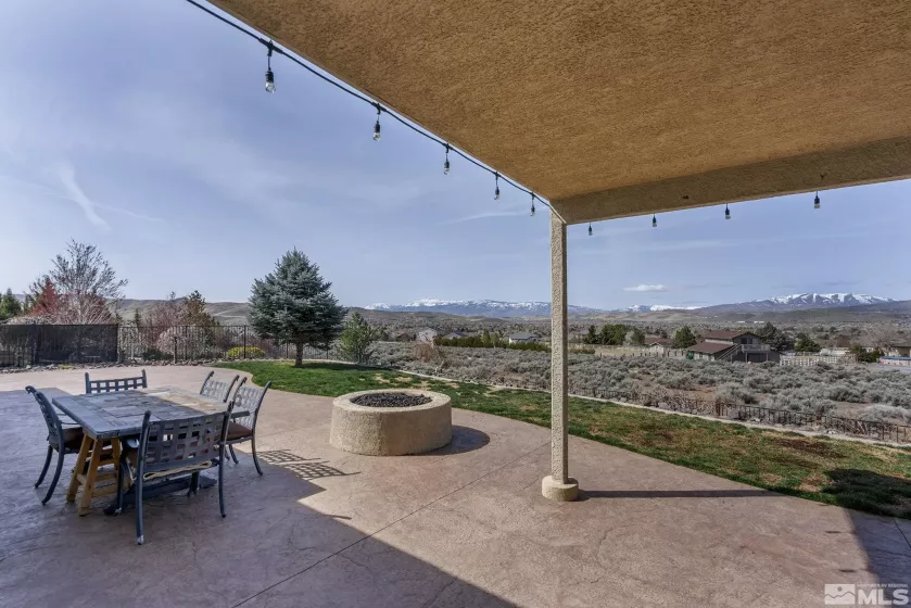 7777 Rustler, Sparks, Nevada 89436, 6 Bedrooms Bedrooms, ,4 BathroomsBathrooms,Residential,Residential,Rustler,250004982