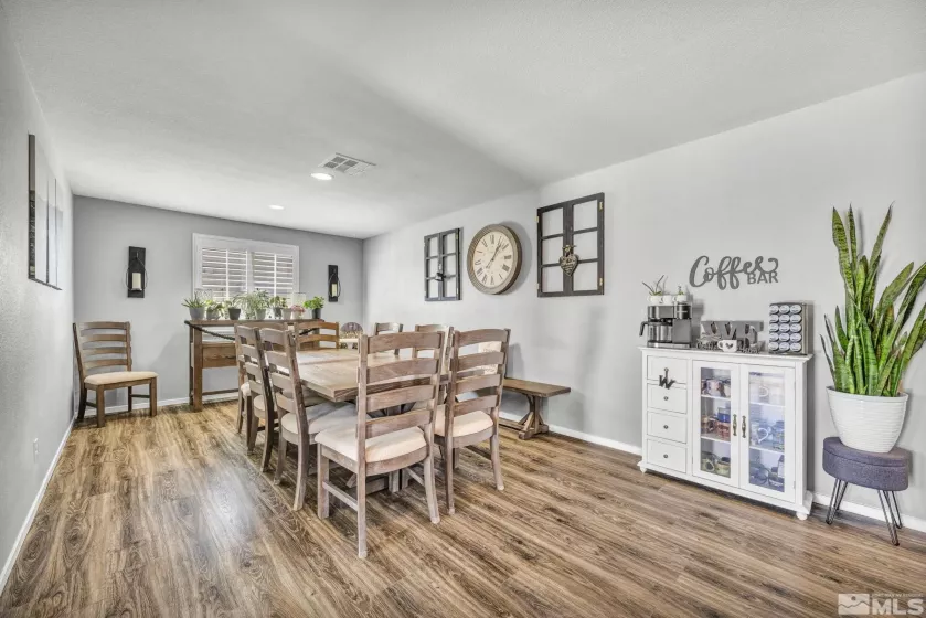 14352 Durham, Reno, Nevada 89506, 4 Bedrooms Bedrooms, ,3 BathroomsBathrooms,Residential,Residential,Durham,250005077