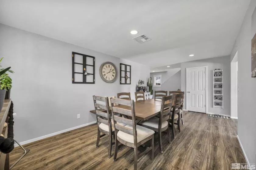 14352 Durham, Reno, Nevada 89506, 4 Bedrooms Bedrooms, ,3 BathroomsBathrooms,Residential,Residential,Durham,250005077