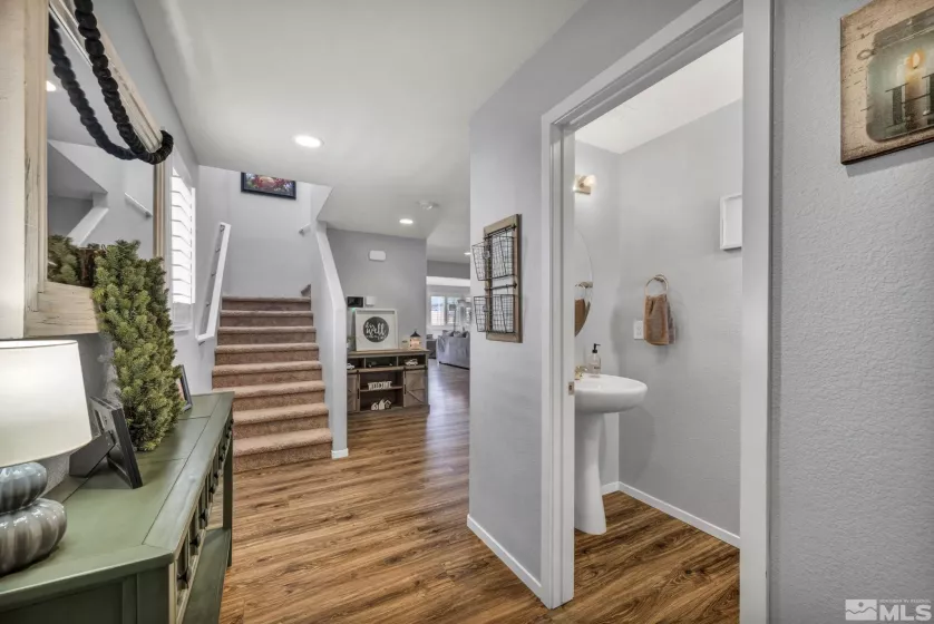 14352 Durham, Reno, Nevada 89506, 4 Bedrooms Bedrooms, ,3 BathroomsBathrooms,Residential,Residential,Durham,250005077