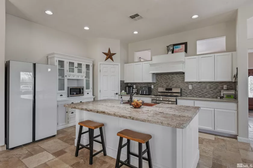 7951 Baleares, Sparks, Nevada 89436, 4 Bedrooms Bedrooms, ,2 BathroomsBathrooms,Residential,Residential,Baleares,250004993