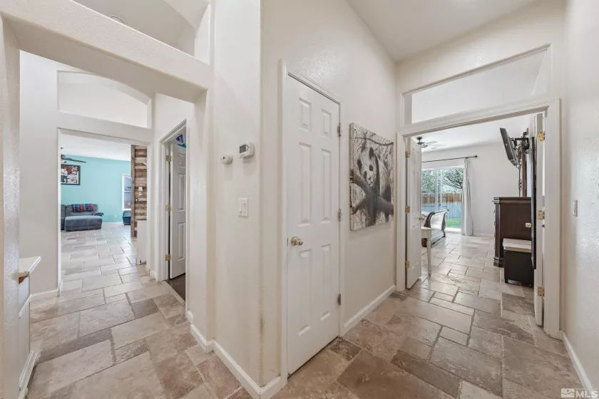 7951 Baleares, Sparks, Nevada 89436, 4 Bedrooms Bedrooms, ,2 BathroomsBathrooms,Residential,Residential,Baleares,250004993