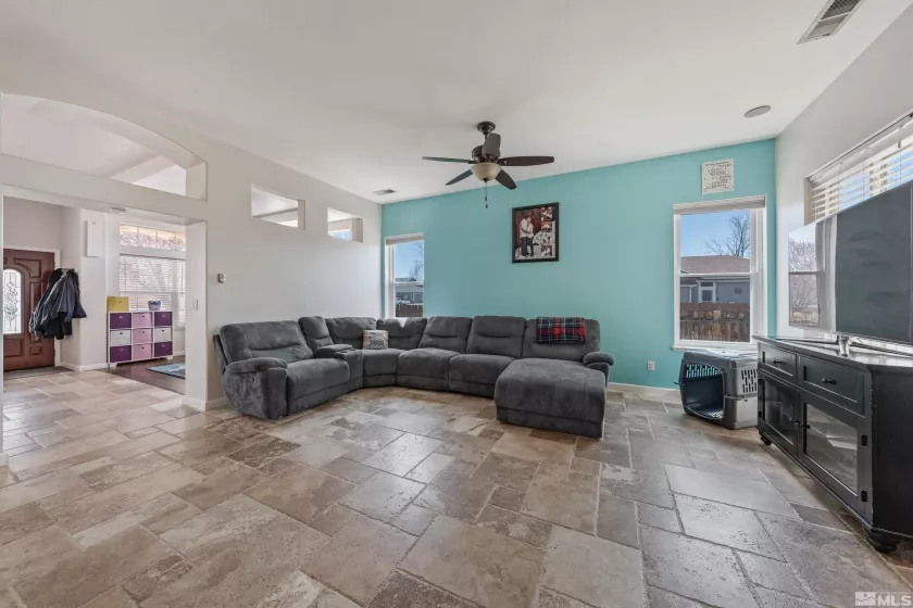 7951 Baleares, Sparks, Nevada 89436, 4 Bedrooms Bedrooms, ,2 BathroomsBathrooms,Residential,Residential,Baleares,250004993