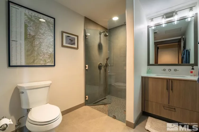 17 Beach Club, Stateline, Nevada 89449, 1 Bedroom Bedrooms, ,2 BathroomsBathrooms,Residential,Residential,Beach Club,250004906