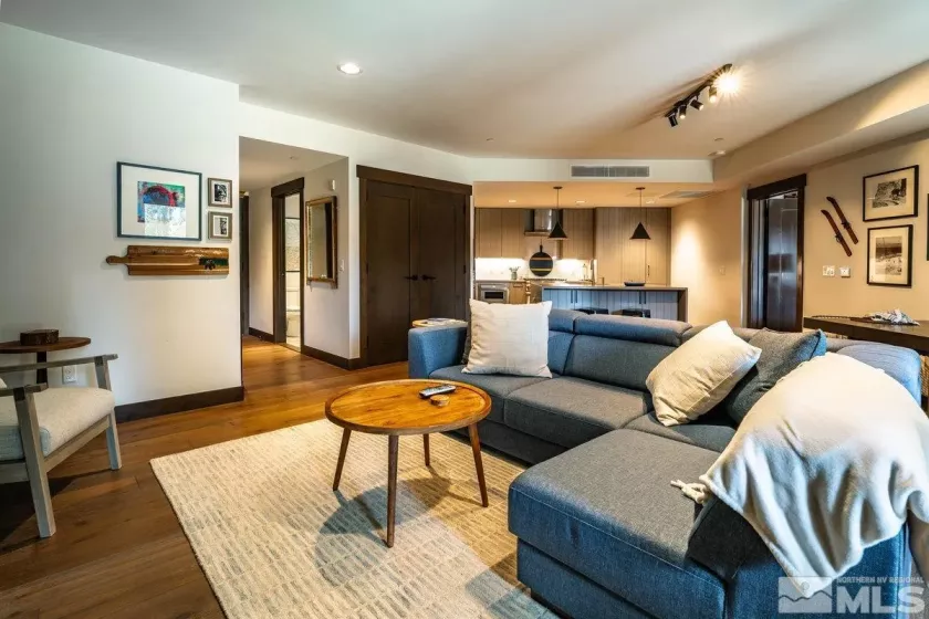 17 Beach Club, Stateline, Nevada 89449, 1 Bedroom Bedrooms, ,2 BathroomsBathrooms,Residential,Residential,Beach Club,250004906