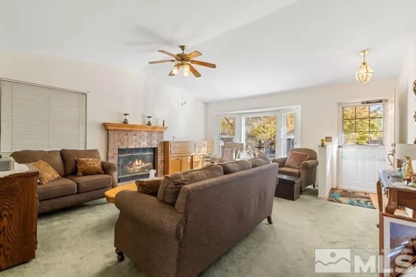 248 Woodlake, Dayton, Nevada 89403, 3 Bedrooms Bedrooms, ,2 BathroomsBathrooms,Residential,Residential,Woodlake,250005054