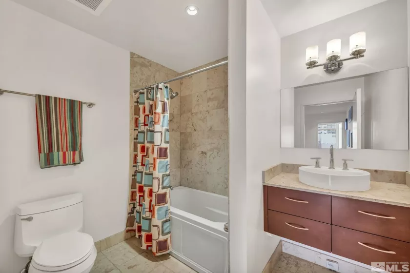 255 Sierra, Reno, Nevada 89501, 3 Bedrooms Bedrooms, ,4 BathroomsBathrooms,Residential,Residential,Sierra,250005249