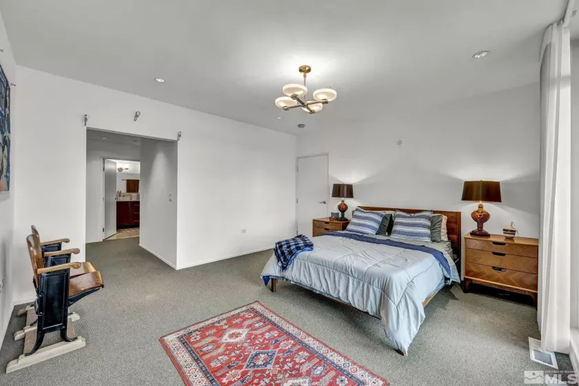 255 Sierra, Reno, Nevada 89501, 3 Bedrooms Bedrooms, ,4 BathroomsBathrooms,Residential,Residential,Sierra,250005249