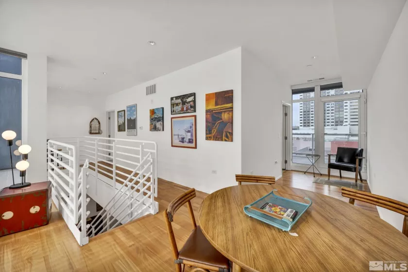 255 Sierra, Reno, Nevada 89501, 3 Bedrooms Bedrooms, ,4 BathroomsBathrooms,Residential,Residential,Sierra,250005249