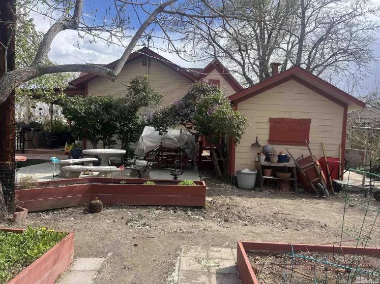 104 Virginia, Yerington, Nevada 89447, 2 Bedrooms Bedrooms, ,2 BathroomsBathrooms,Residential,Residential,Virginia,250005011