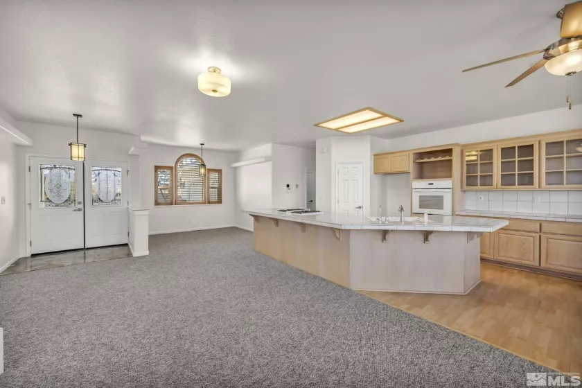 1568 Barker, Gardnerville, Nevada 89410, 5 Bedrooms Bedrooms, ,4 BathroomsBathrooms,Residential,Residential,Barker,250004026