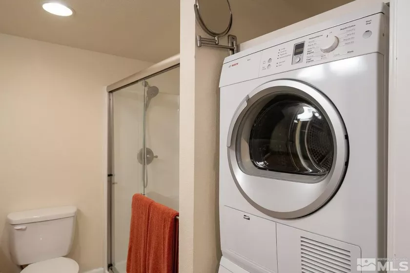 450 Arlington, Reno, Nevada 89503, 1 Bedroom Bedrooms, ,1 BathroomBathrooms,Residential,Residential,Arlington,240013825