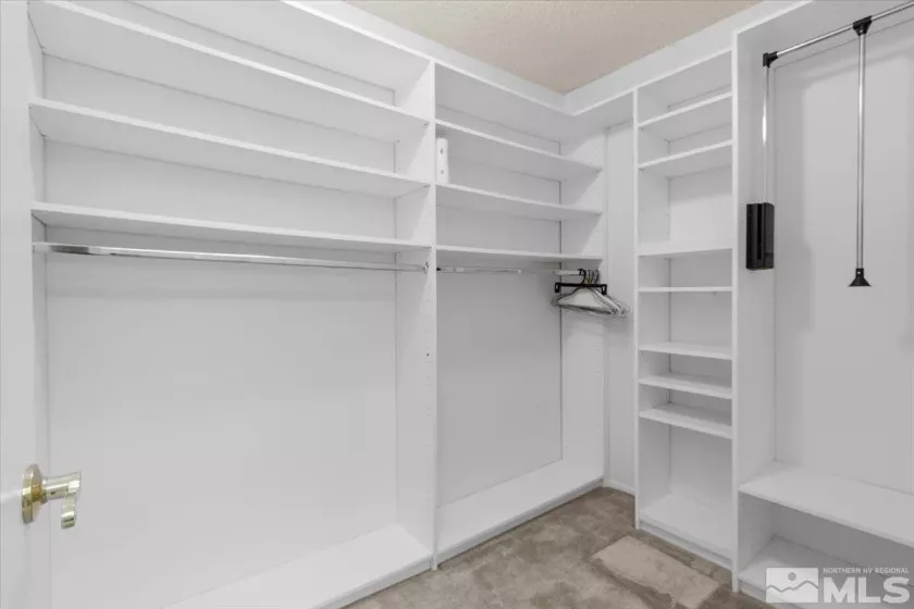 2108 Chicory, Reno, Nevada 89509, 3 Bedrooms Bedrooms, ,2 BathroomsBathrooms,Residential,Residential,Chicory,250003587