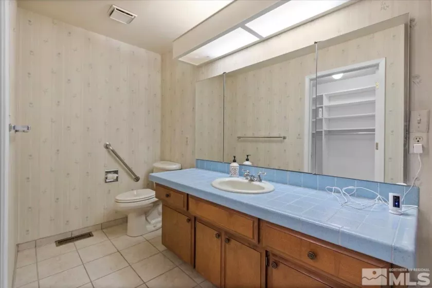 2108 Chicory, Reno, Nevada 89509, 3 Bedrooms Bedrooms, ,2 BathroomsBathrooms,Residential,Residential,Chicory,250003587