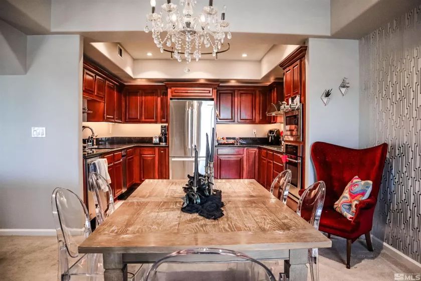 200 2nd, Reno, Nevada 89501, 2 Bedrooms Bedrooms, ,3 BathroomsBathrooms,Residential,Residential,2nd,240013922