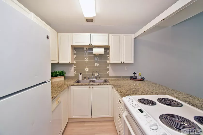 2555 Clear Acre, Reno, Nevada 89512, 1 Bedroom Bedrooms, ,1 BathroomBathrooms,Residential,Residential,Clear Acre,240013262