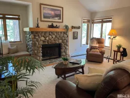 939 Incline, Incline Village, Nevada 89451, 2 Bedrooms Bedrooms, ,2 BathroomsBathrooms,Residential,Residential,Incline,240008903