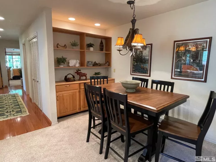 939 Incline, Incline Village, Nevada 89451, 2 Bedrooms Bedrooms, ,2 BathroomsBathrooms,Residential,Residential,Incline,240008903