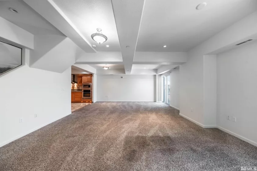 200 2nd, Reno, Nevada 89501, 2 Bedrooms Bedrooms, ,3 BathroomsBathrooms,Residential,Residential,2nd,240007917