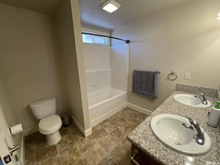 650 Husker, Winnemucca, Nevada 89445, 3 Bedrooms Bedrooms, ,2 BathroomsBathrooms,Residential,Residential,Husker,240007814