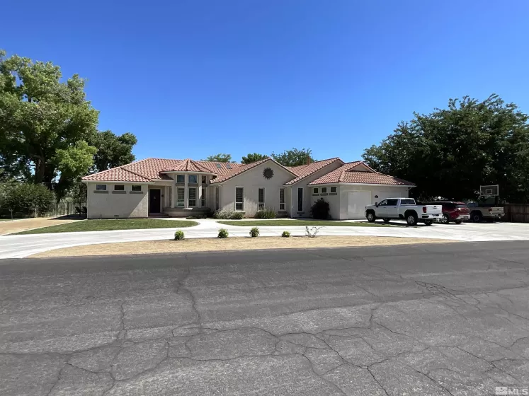 1250 Manchester, Fallon, Nevada 89406, 4 Bedrooms Bedrooms, ,5 BathroomsBathrooms,Residential,Residential,Manchester,240007321