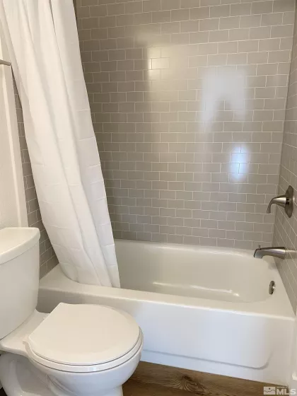 1213 H, Sparks, Nevada 89431, 3 Bedrooms Bedrooms, ,3 BathroomsBathrooms,Residential,Residential,H,240004040
