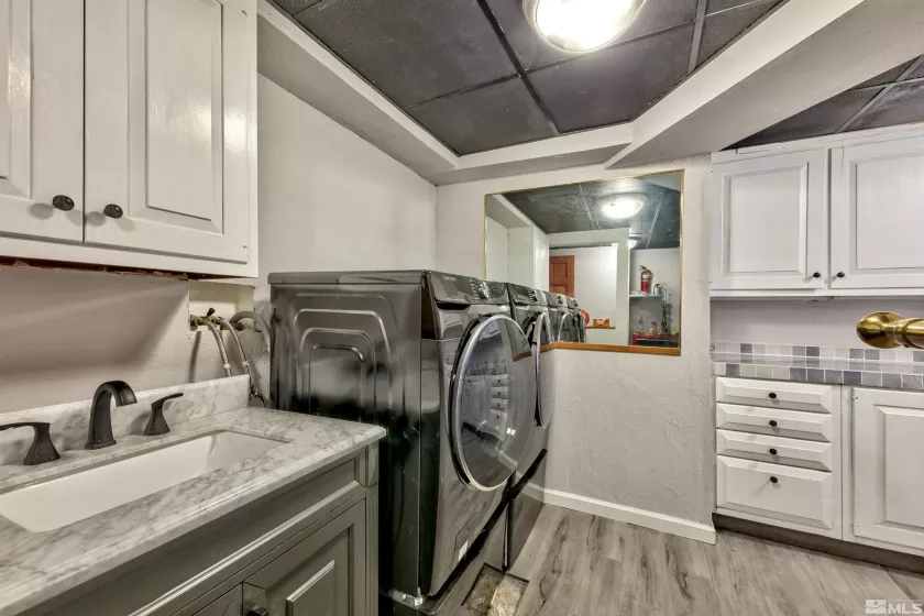 1280 Hidden Woods, Zephyr Cove, Nevada 89448, 6 Bedrooms Bedrooms, ,5 BathroomsBathrooms,Residential,Residential,Hidden Woods,240002588