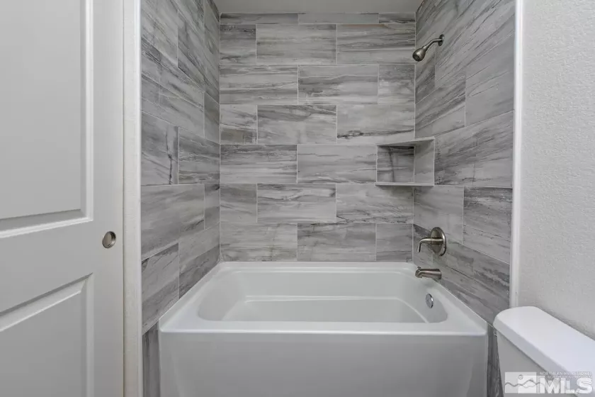 4606 Neil, Reno, Nevada 89502, 2 Bedrooms Bedrooms, ,1 BathroomBathrooms,Residential,Residential,Neil,250002127