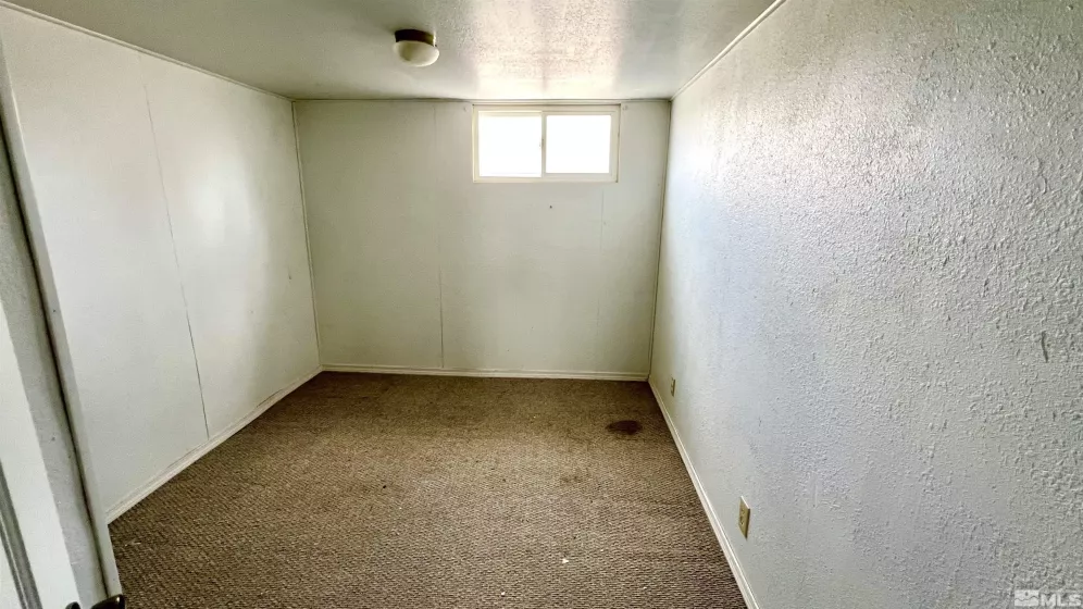 376 Broad, Battle Mountain, Nevada 89820, 3 Bedrooms Bedrooms, ,1 BathroomBathrooms,Residential,Residential,Broad,250001863