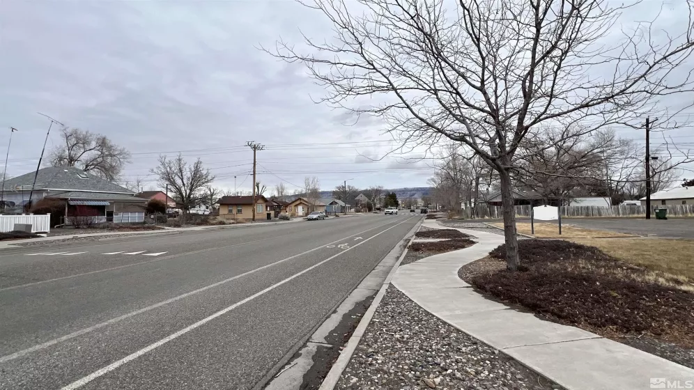 376 Broad, Battle Mountain, Nevada 89820, 3 Bedrooms Bedrooms, ,1 BathroomBathrooms,Residential,Residential,Broad,250001863