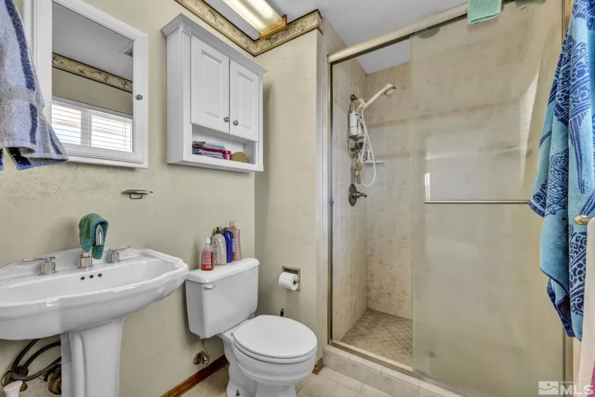 12700 Red Rock, Reno, Nevada 89508, 5 Bedrooms Bedrooms, ,3 BathroomsBathrooms,Residential,Residential,Red Rock,250001843