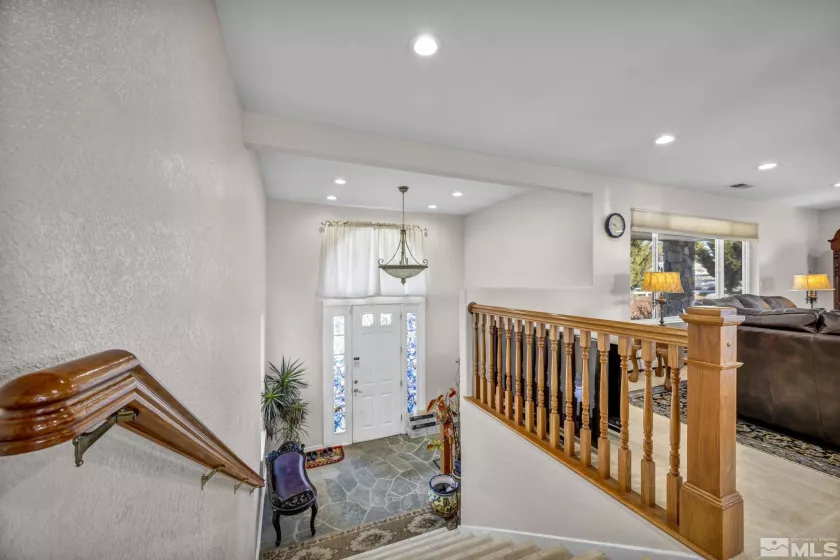 12700 Red Rock, Reno, Nevada 89508, 5 Bedrooms Bedrooms, ,3 BathroomsBathrooms,Residential,Residential,Red Rock,250001843